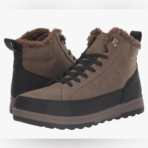 Men's Memory Foam Sneaker Boots Waterproof Size:9 Color:Brown/Black. (NWT)